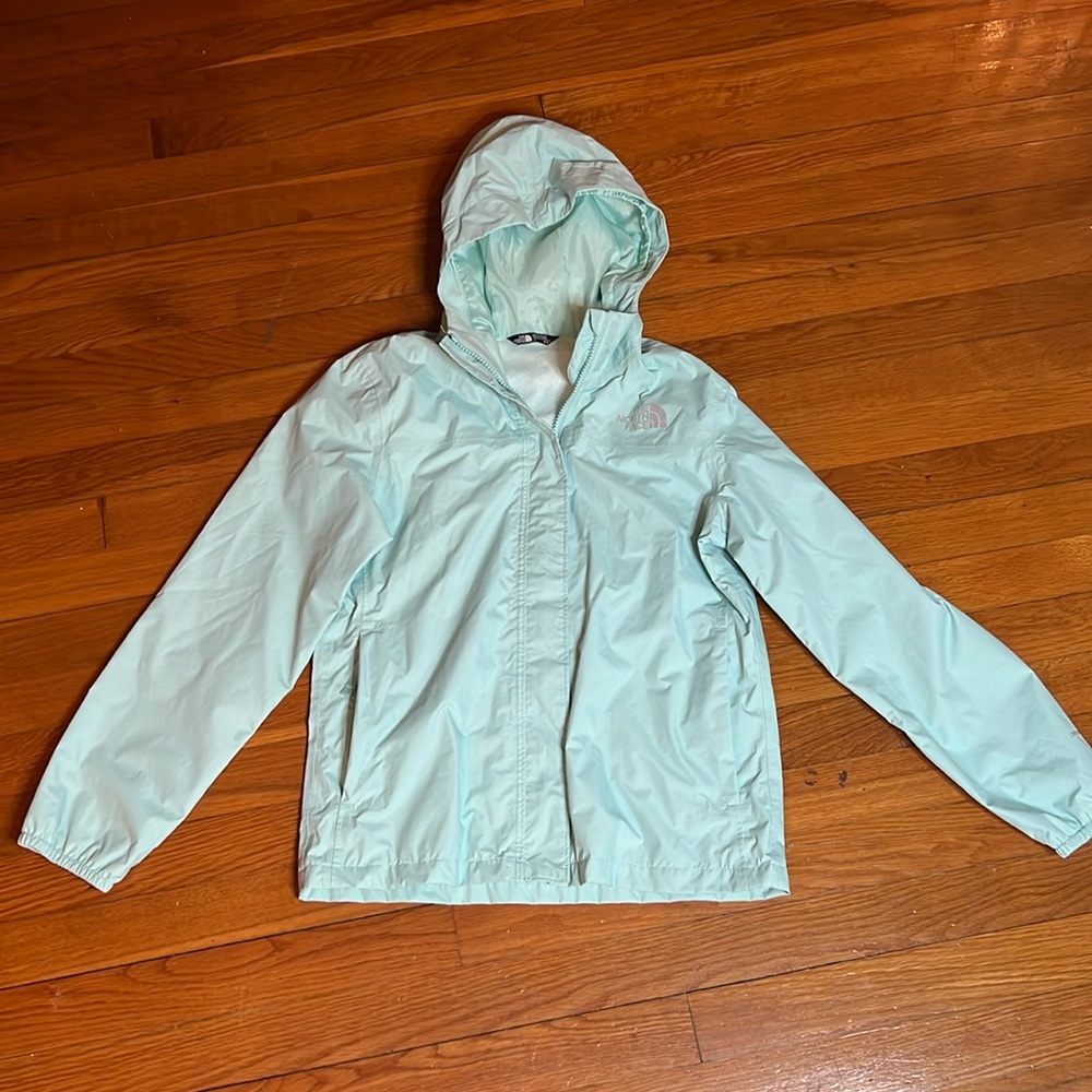 Super cute NORTH FACE girl’s rain coat.